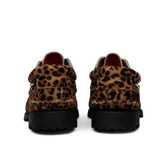 SupremexTimberland 3-eye Classic Lug Shoe Cheetah - Picture 4 of 4